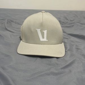 NEW Vuori Hat